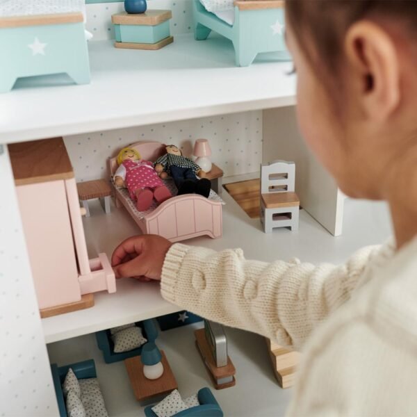 Wooden Doll's House Furniture, Bedroom - Image 3