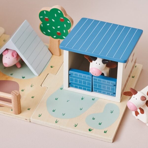 Play & Store Wooden Toy Farm Set - Image 4