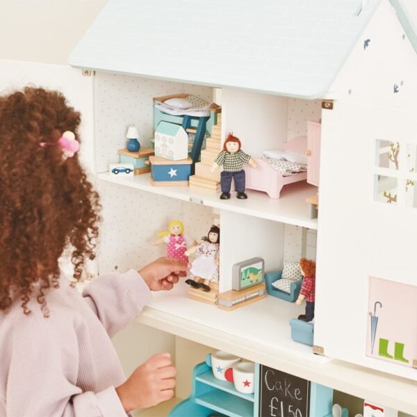 Meadow View 360 Children's Doll House - Image 6